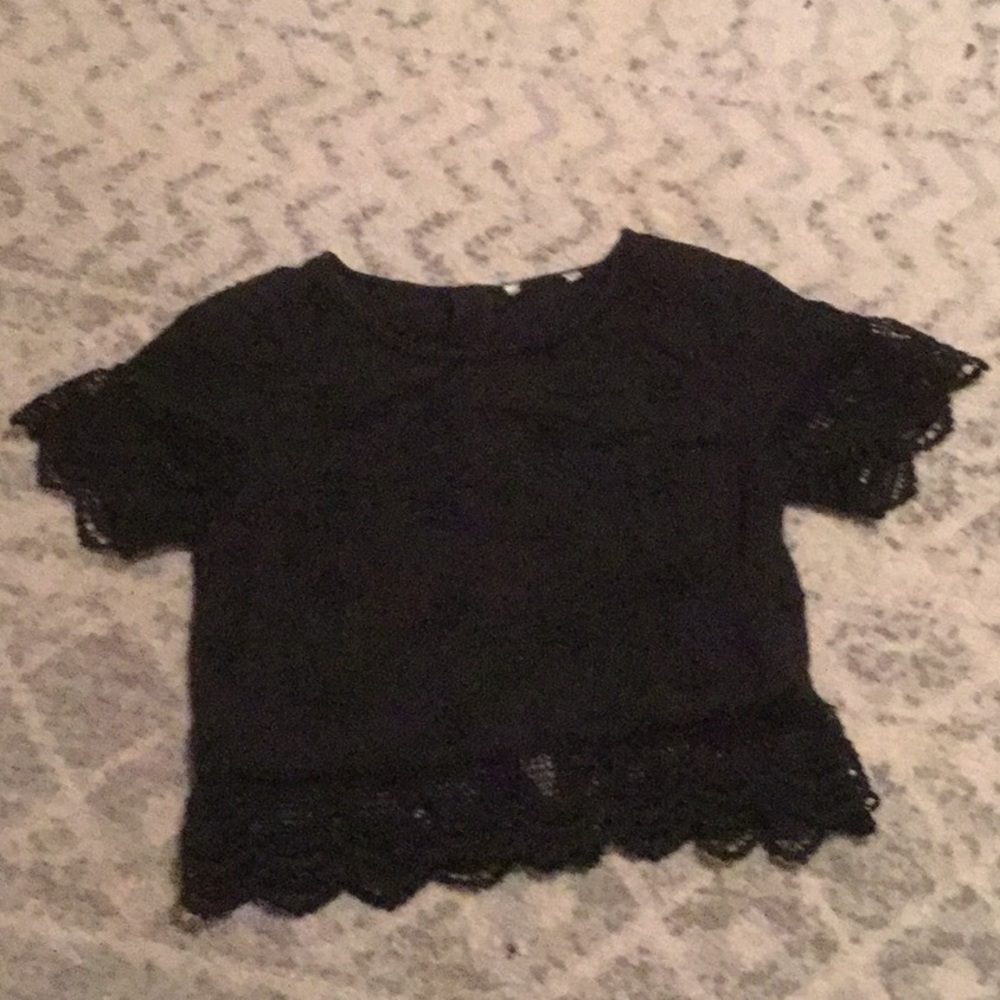 Black Hollister lace crop top